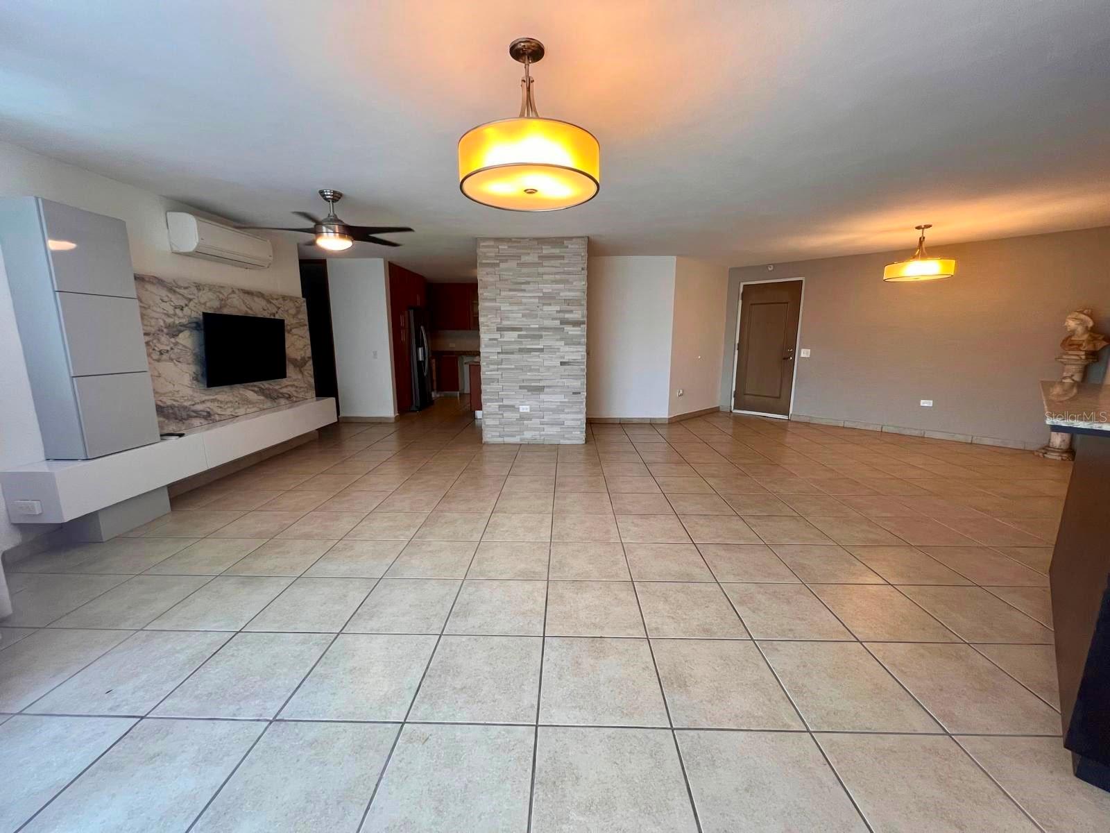 675 SERGIO CUEVAS BUSTAMANTE #401, SAN JUAN, PR — photo 2