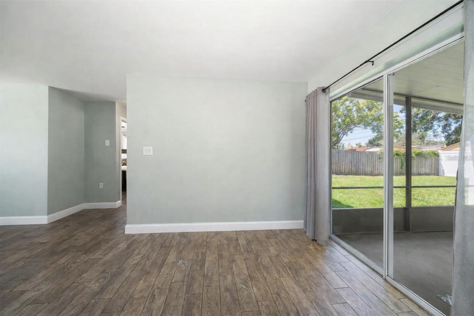2132 ISABELLE ST, LARGO, FL — photo 2