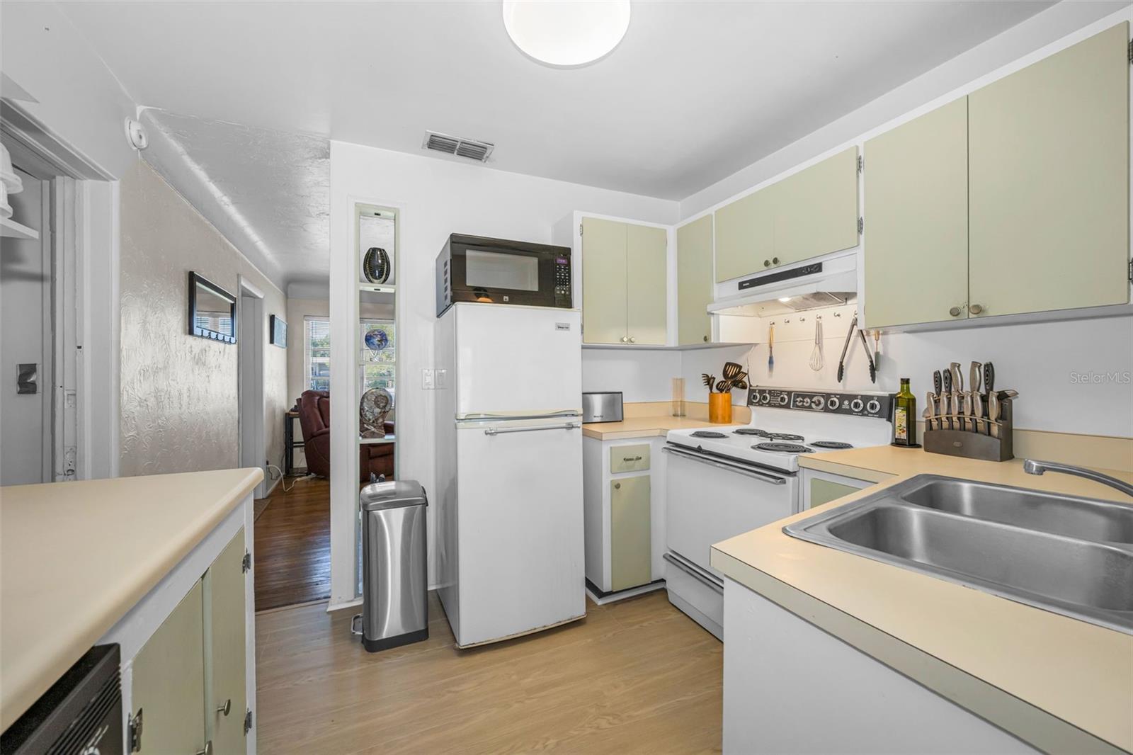4829 30TH AVE N, ST PETERSBURG, FL — photo 15