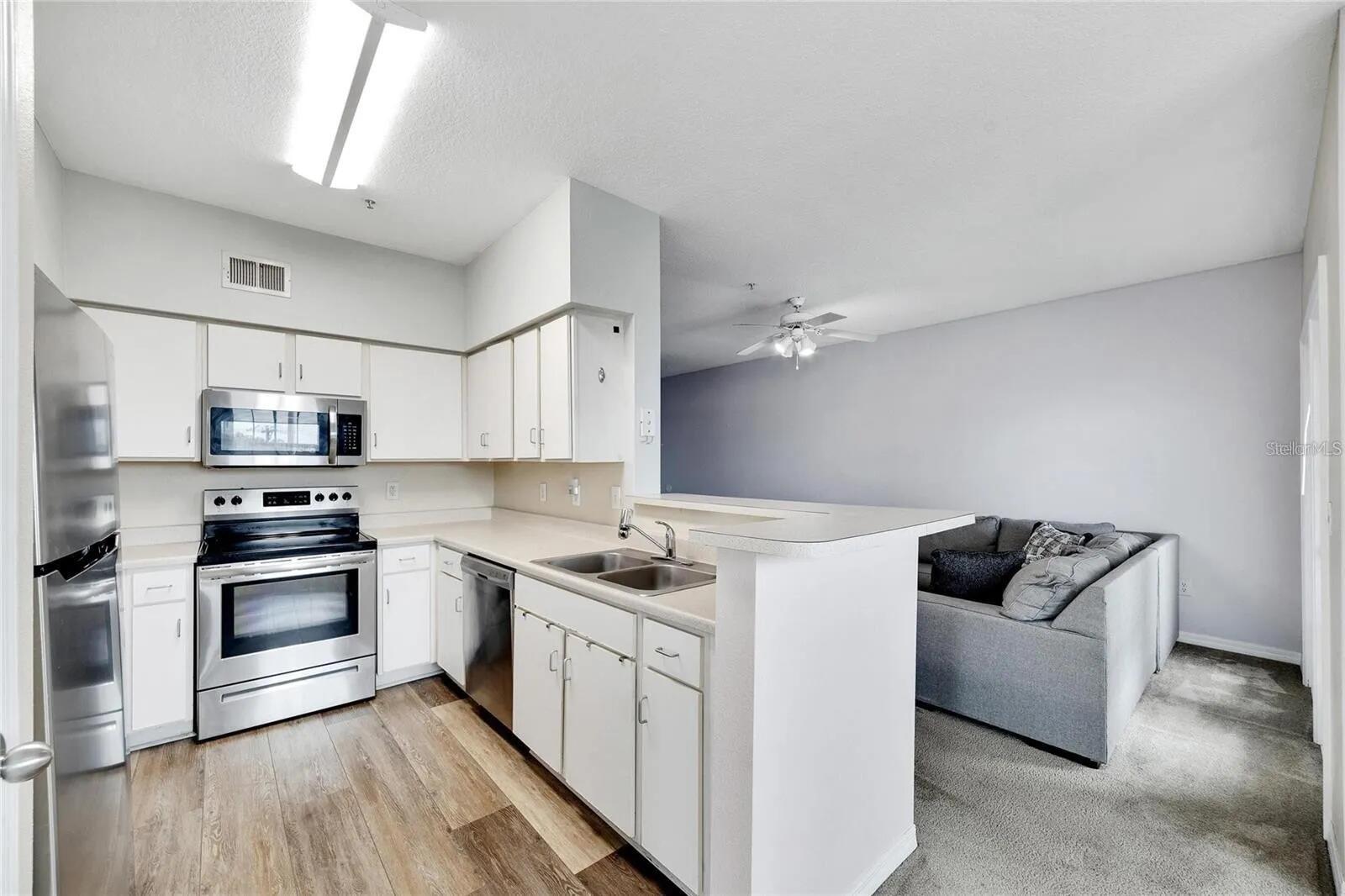 2010 E PALM AVE #14316, TAMPA, FL — photo 7