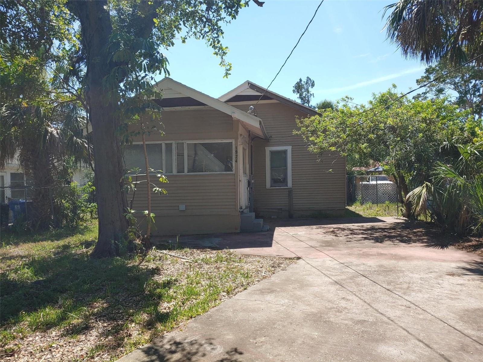 1924 30TH ST S, ST PETERSBURG, FL — photo 33