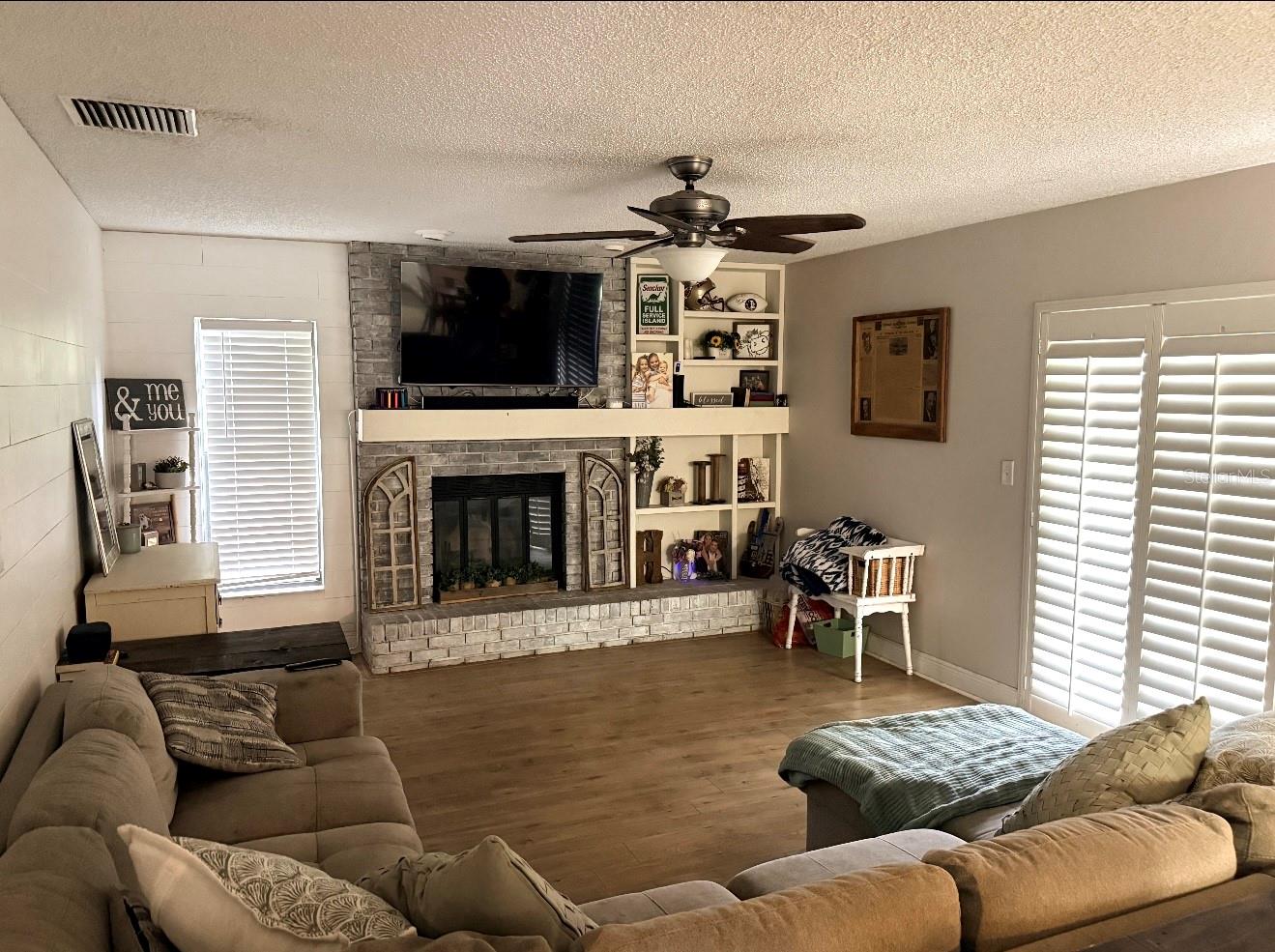 4303 ELLENVILLE PL, VALRICO, FL — photo 7