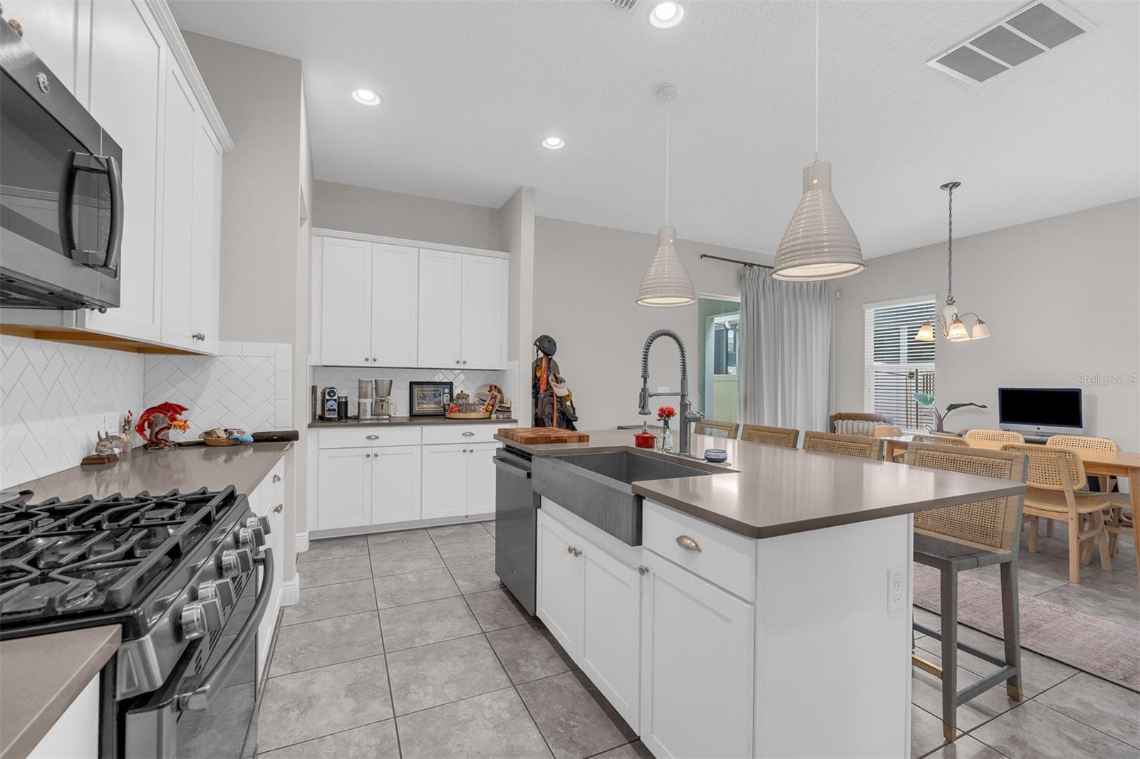 7189 SUMMERLAKE GROVES ST, WINTER GARDEN, FL — photo 12