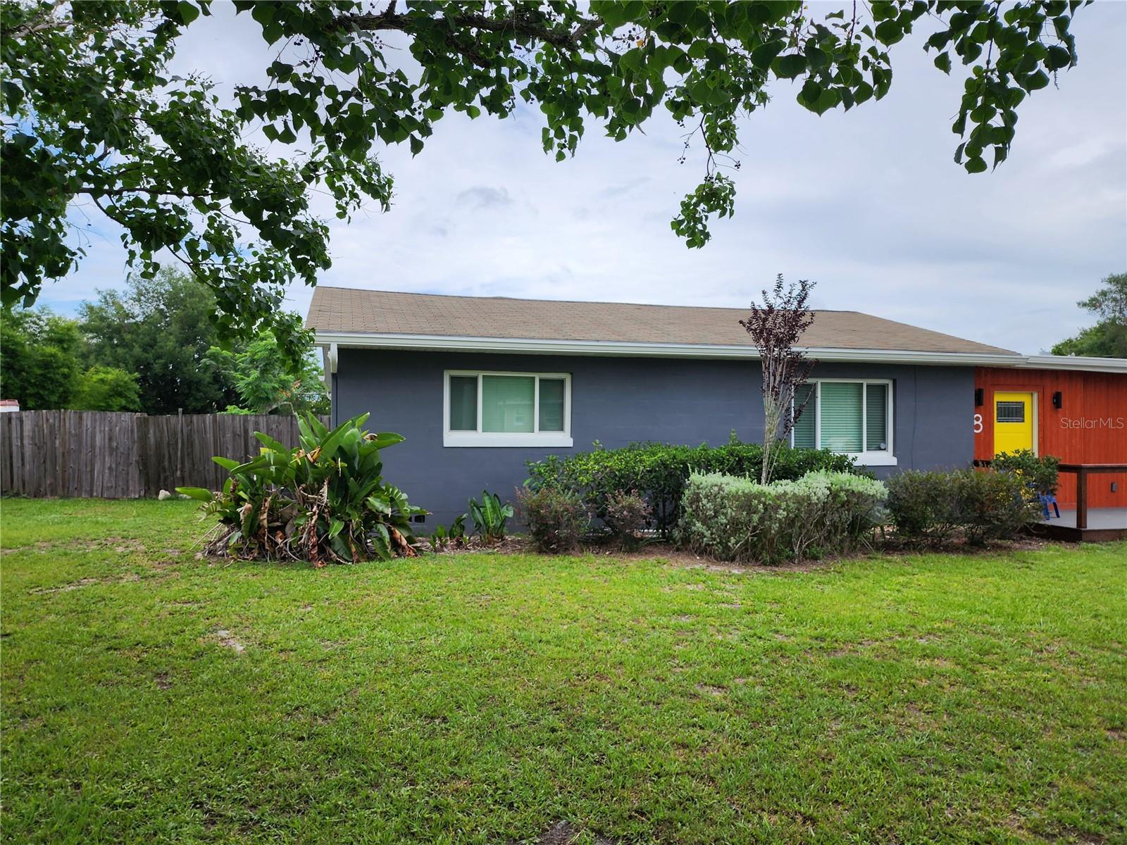 8 POINSETTIA DR, DEBARY, FL — photo 4