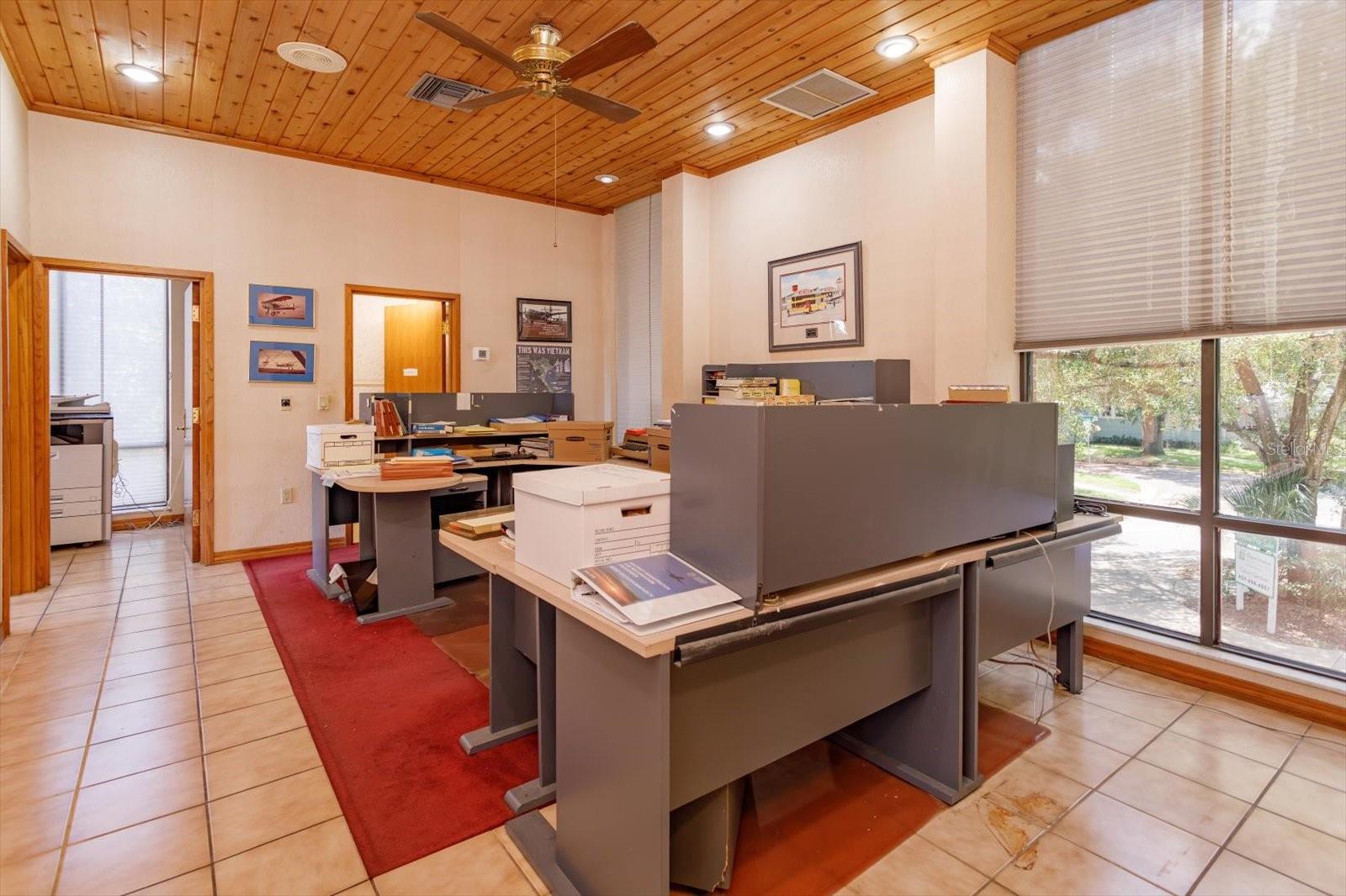 200 N THORNTON AVE, ORLANDO, FL — photo 9