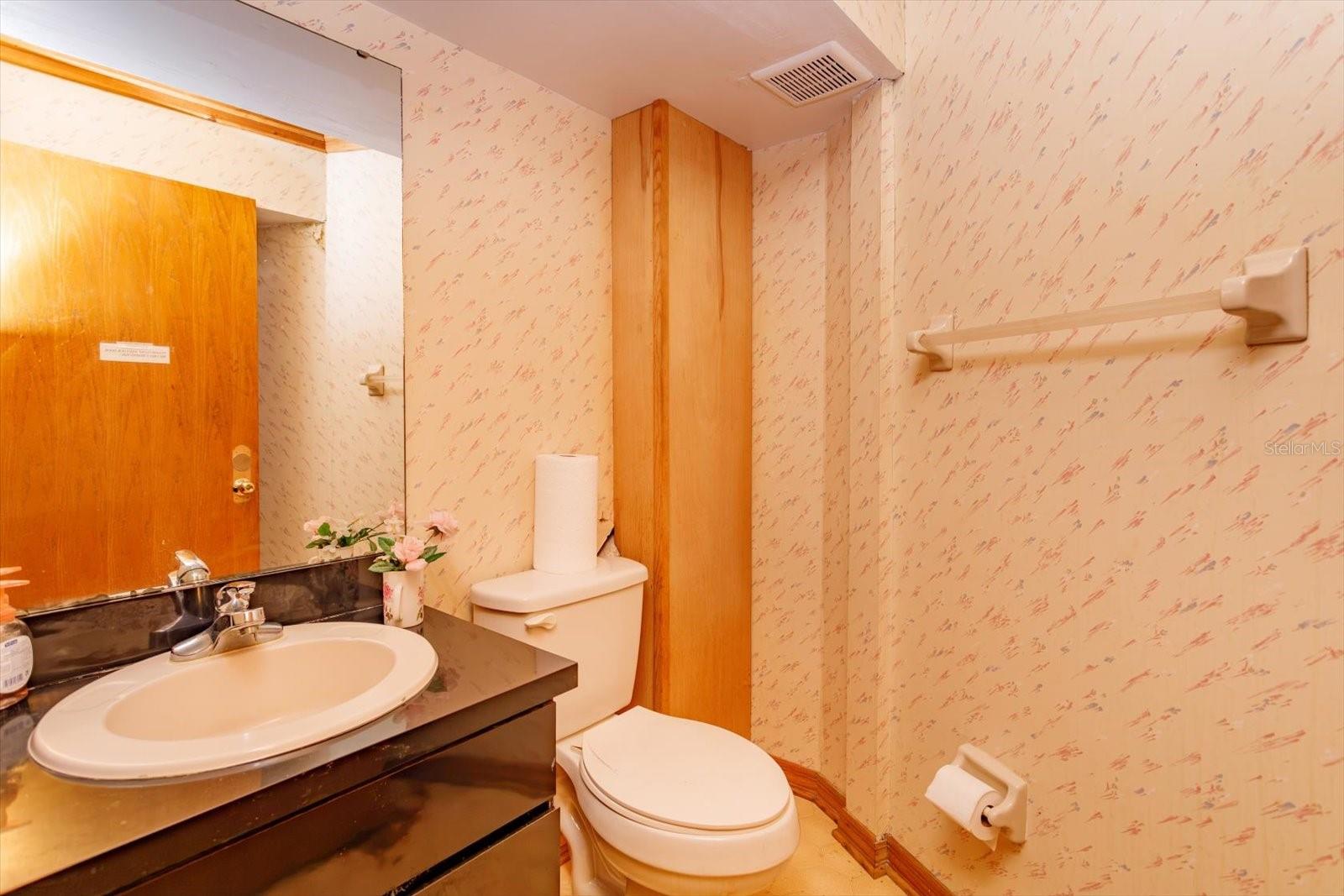 200 N THORNTON AVE, ORLANDO, FL — photo 21