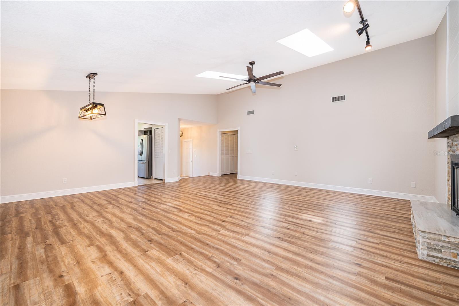4651 TIFFANY WOODS CIR, OVIEDO, FL — photo 14
