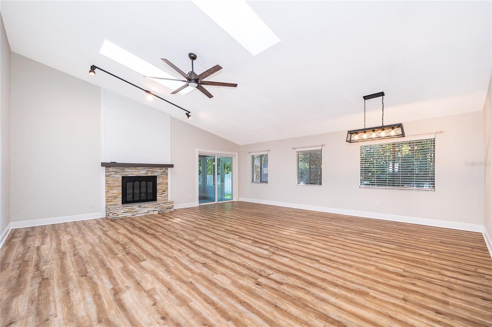 4651 TIFFANY WOODS CIR, OVIEDO, FL — photo 15