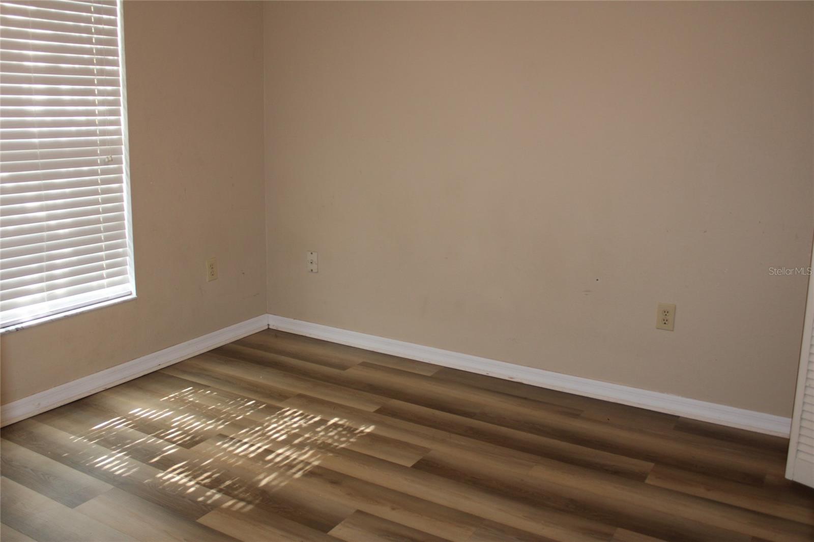 6121 56TH AVE N, ST PETERSBURG, FL — photo 8