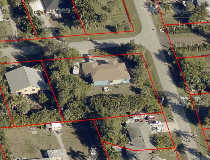 5411 THOMAS ST, BOKEELIA, FL — photo 11