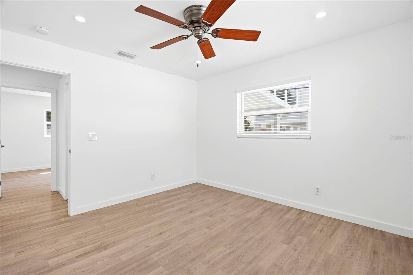 1867 MICHIGAN AVE NE, ST PETERSBURG, FL — photo 20