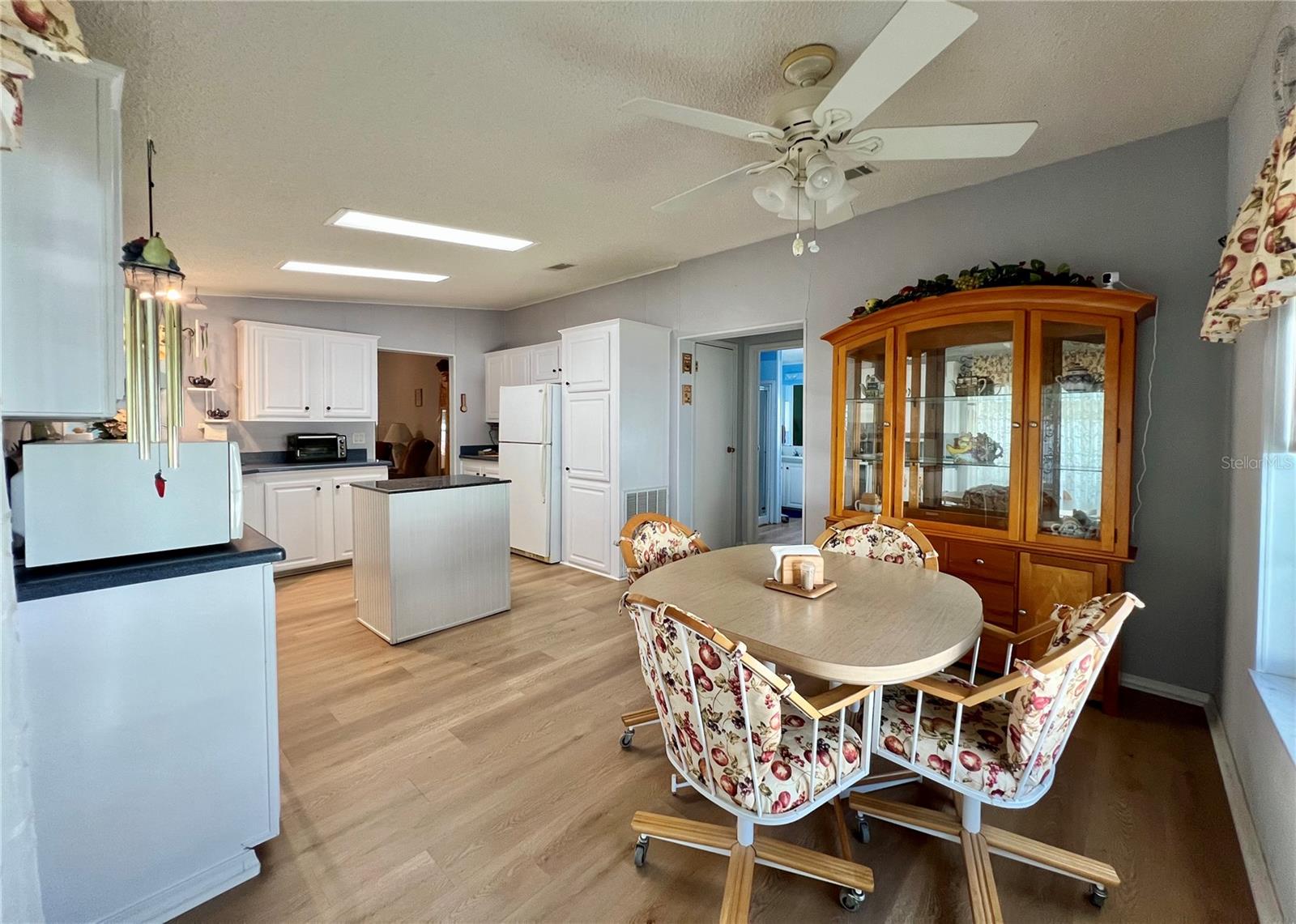 51 PINDO PALM ST E, LARGO, FL — photo 34