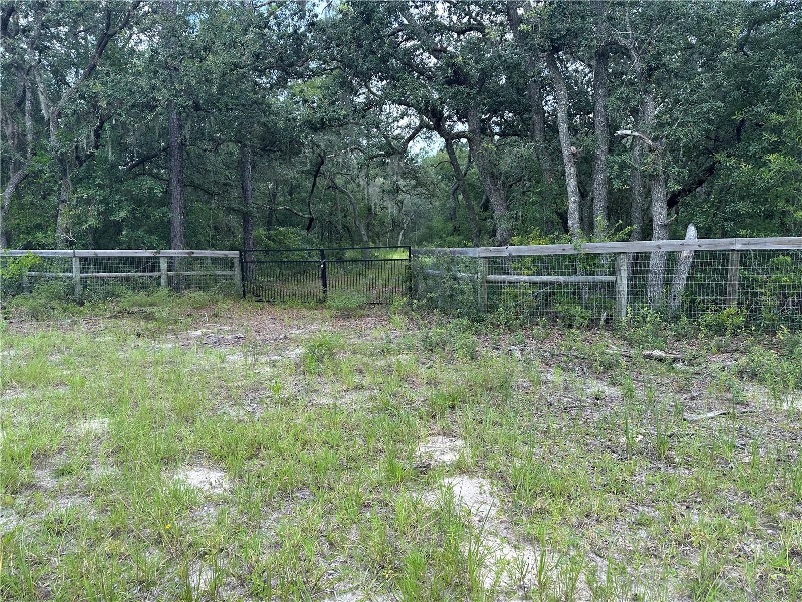 5730 SE COUNTY ROAD 337, MORRISTON, FL — photo 3
