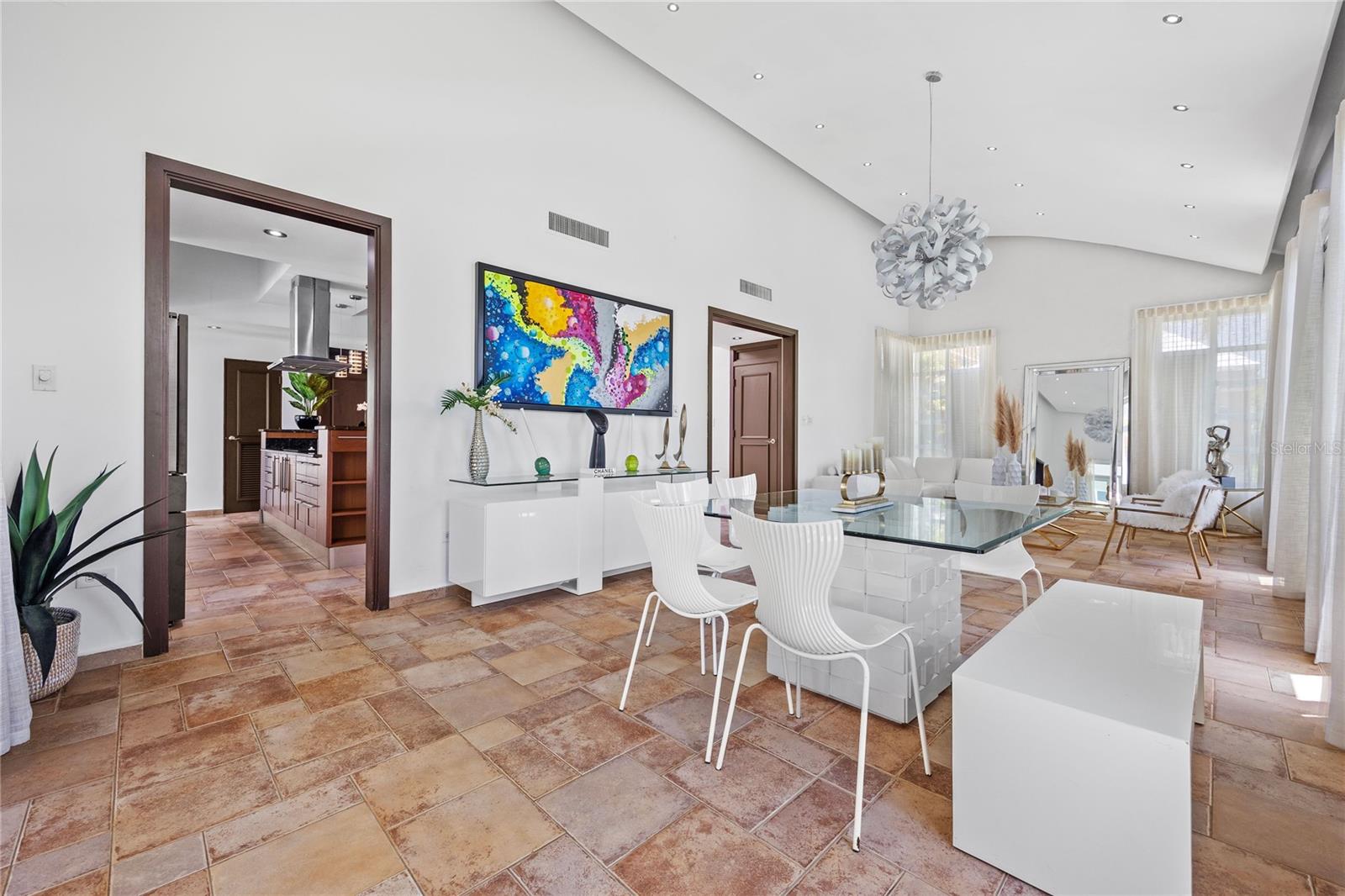 35 PASEO LAS PALMAS, DORADO, PR — photo 11