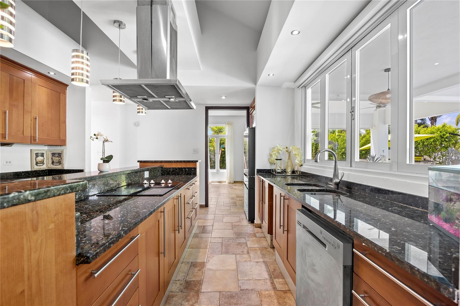 35 PASEO LAS PALMAS, DORADO, PR — photo 15