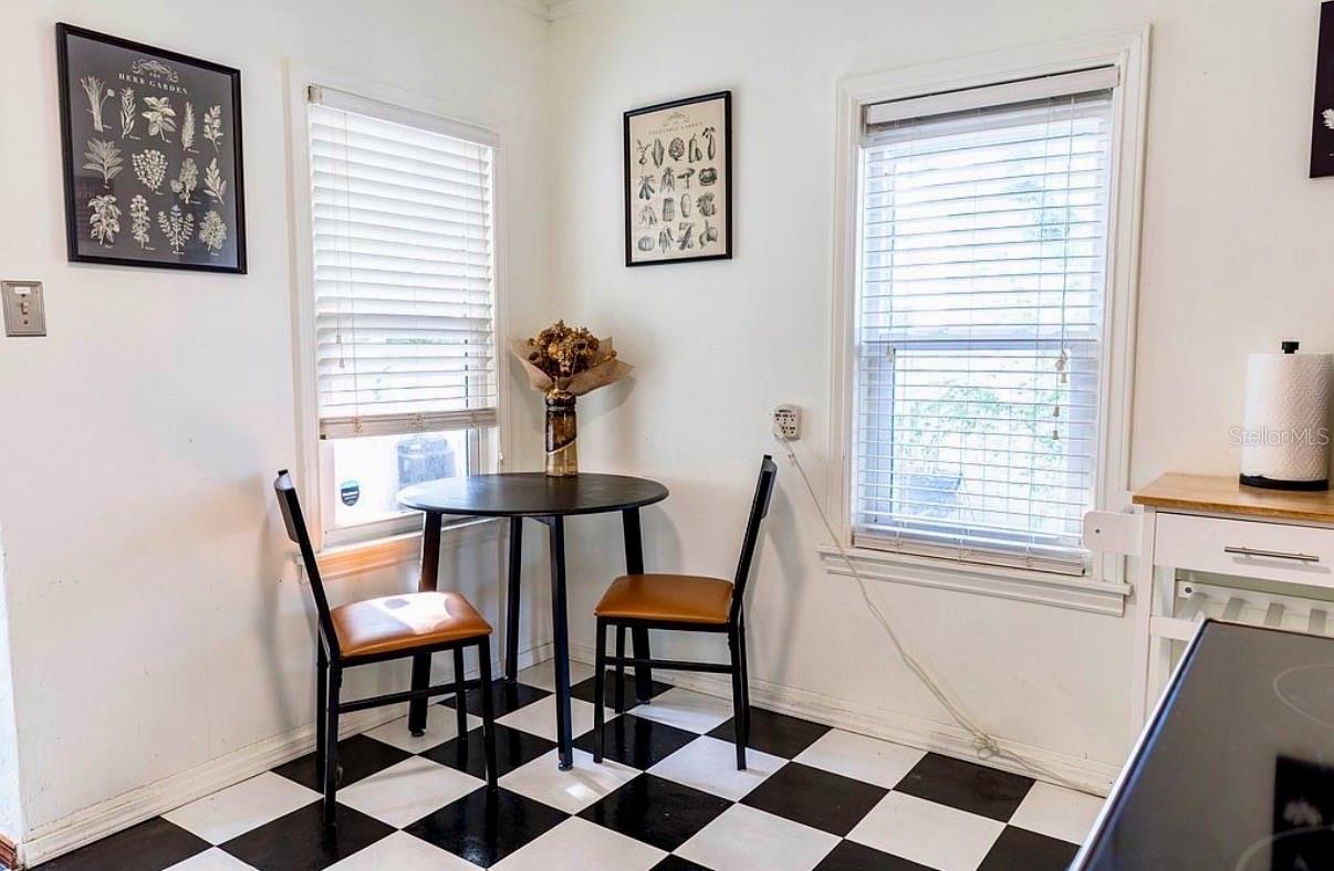 1750 34TH AVE N, ST PETERSBURG, FL — photo 13