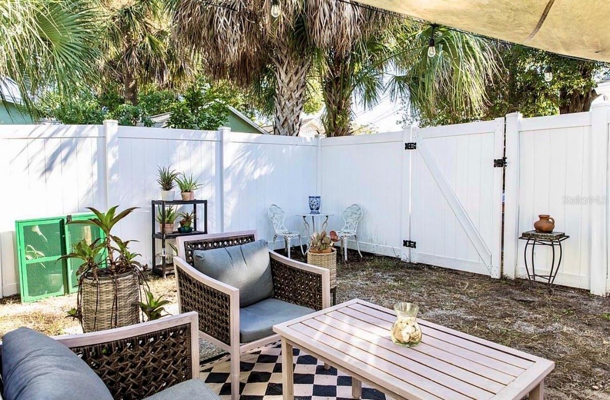 1750 34TH AVE N, ST PETERSBURG, FL — photo 19