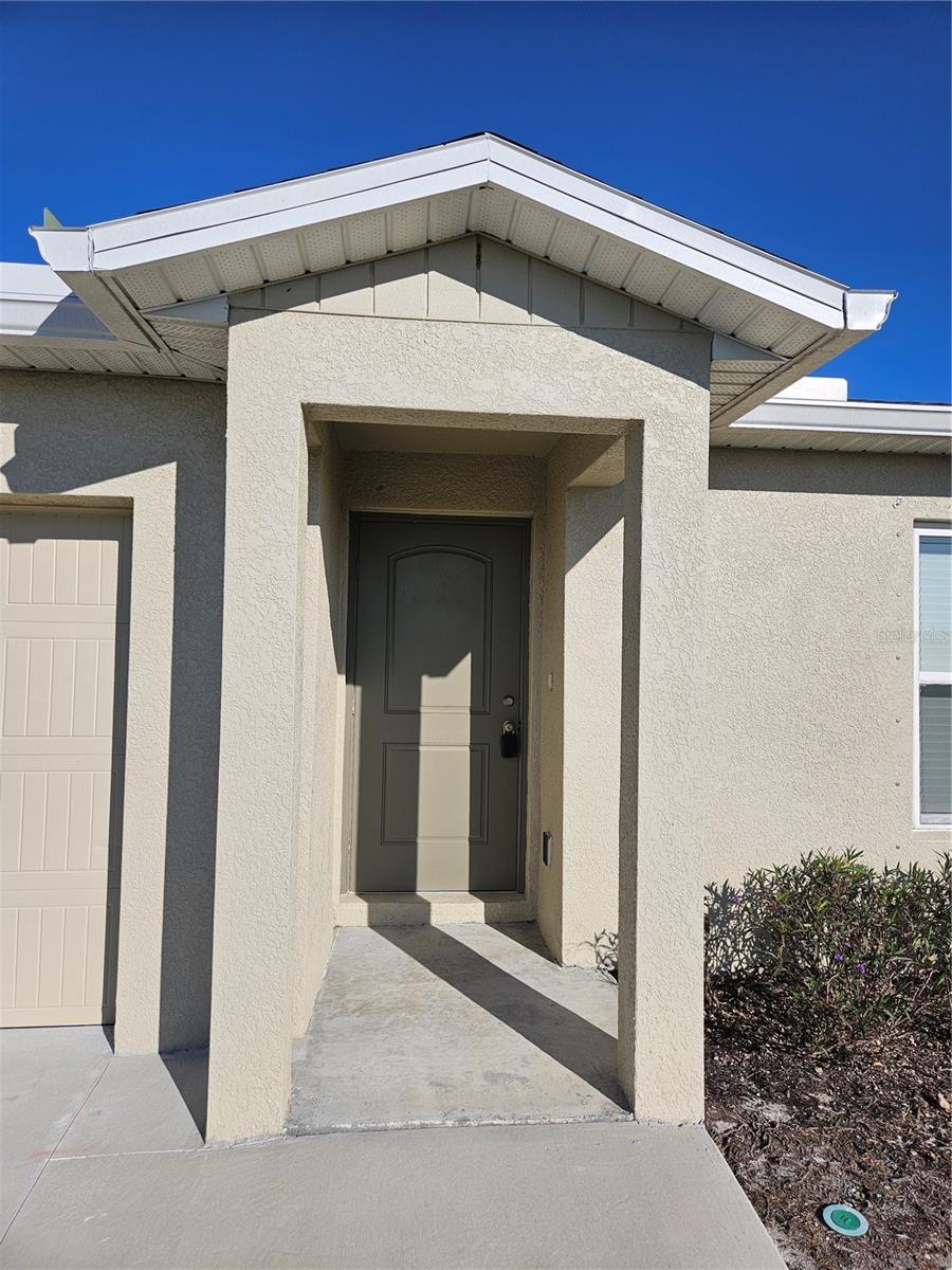 901 NW 15TH PL, CAPE CORAL, FL — photo 2