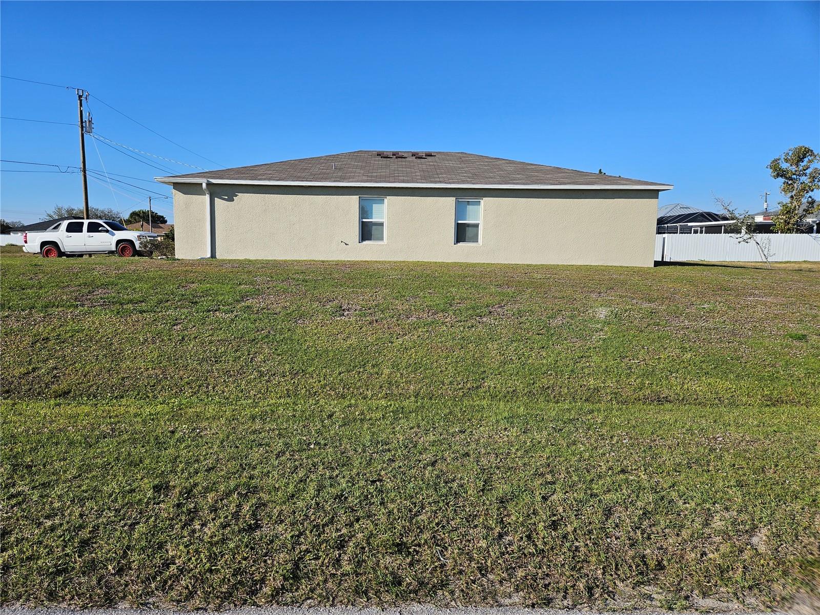 901 NW 15TH PL, CAPE CORAL, FL — photo 24