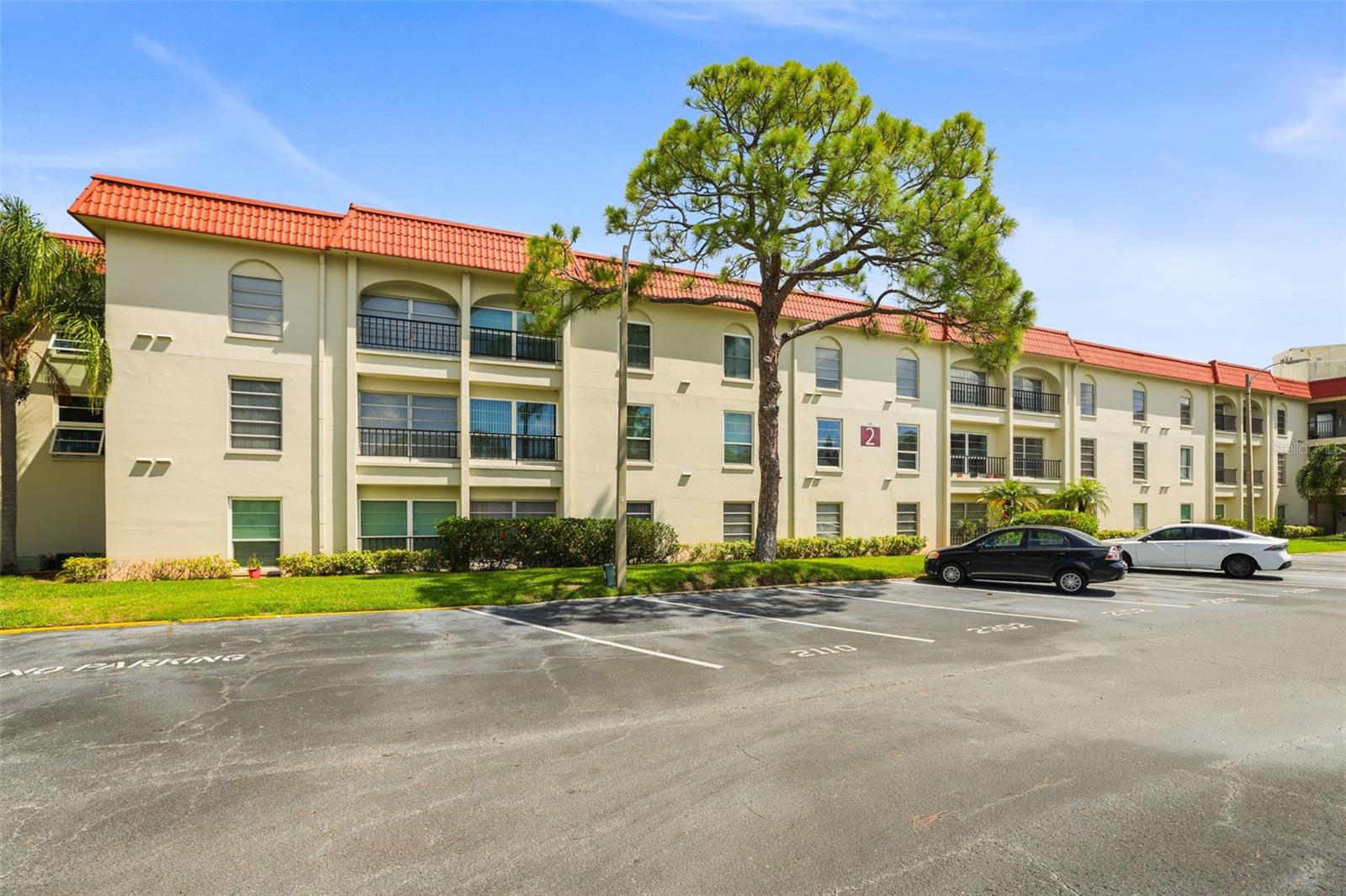 2700 BAYSHORE BLVD #2110, DUNEDIN, FL — photo 2