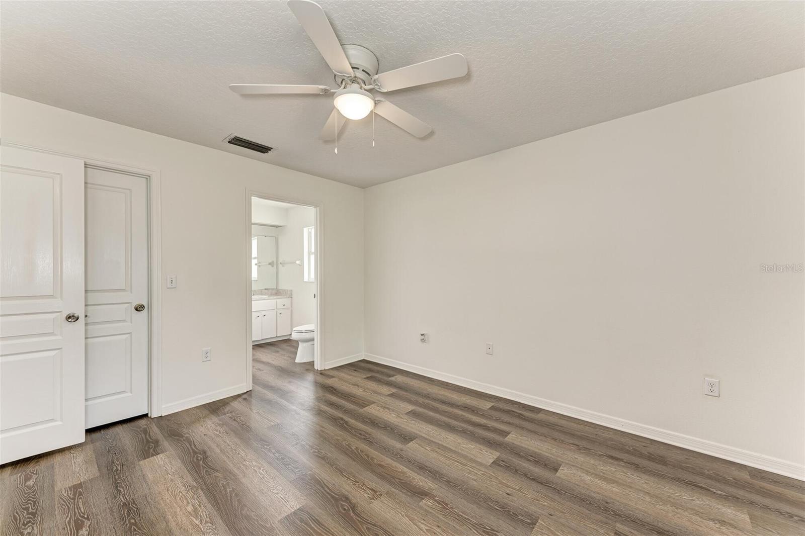 2046 OLD TREVOR WAY, SARASOTA, FL — photo 15