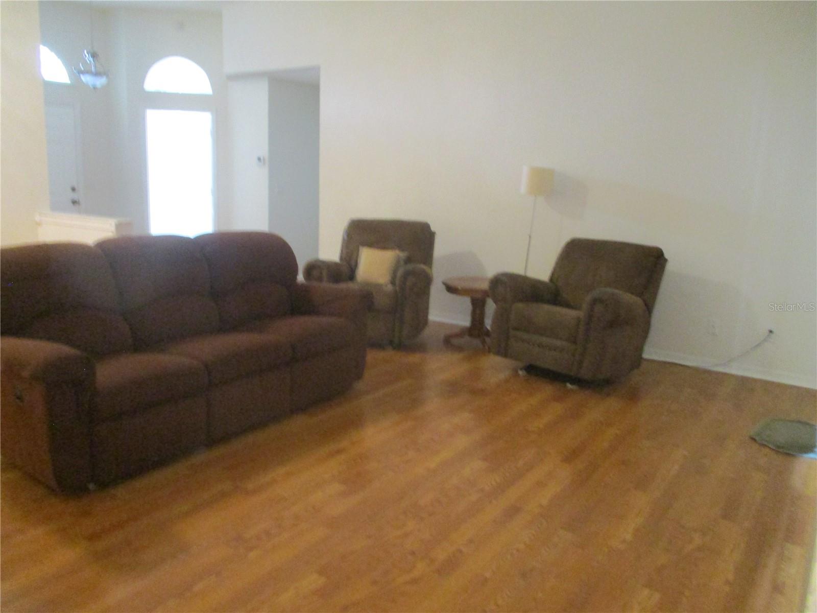 209 N BROCKFIELD DR, SUN CITY CENTER, FL — photo 2