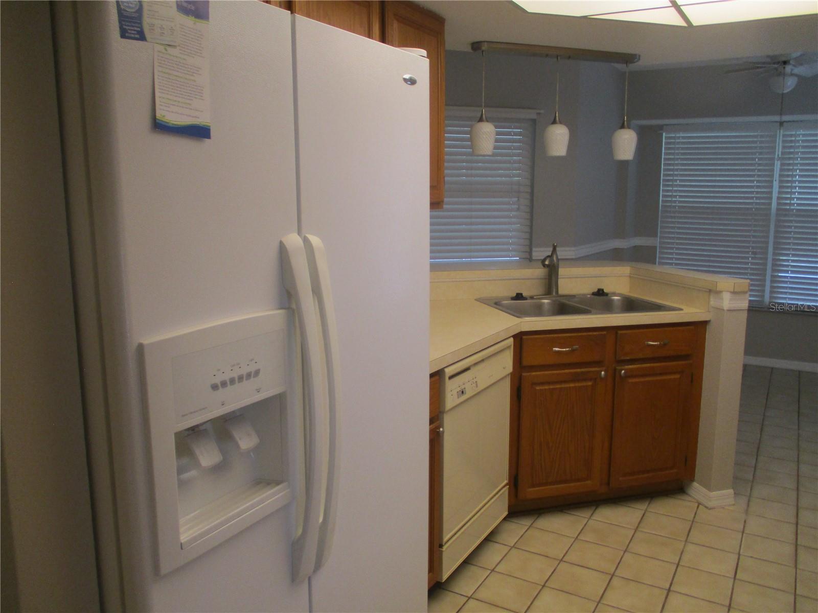 209 N BROCKFIELD DR, SUN CITY CENTER, FL — photo 5