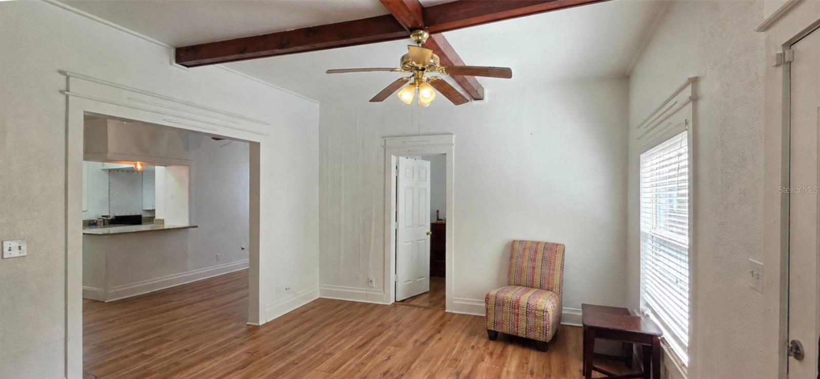 8211 N 10TH ST, TAMPA, FL — photo 3