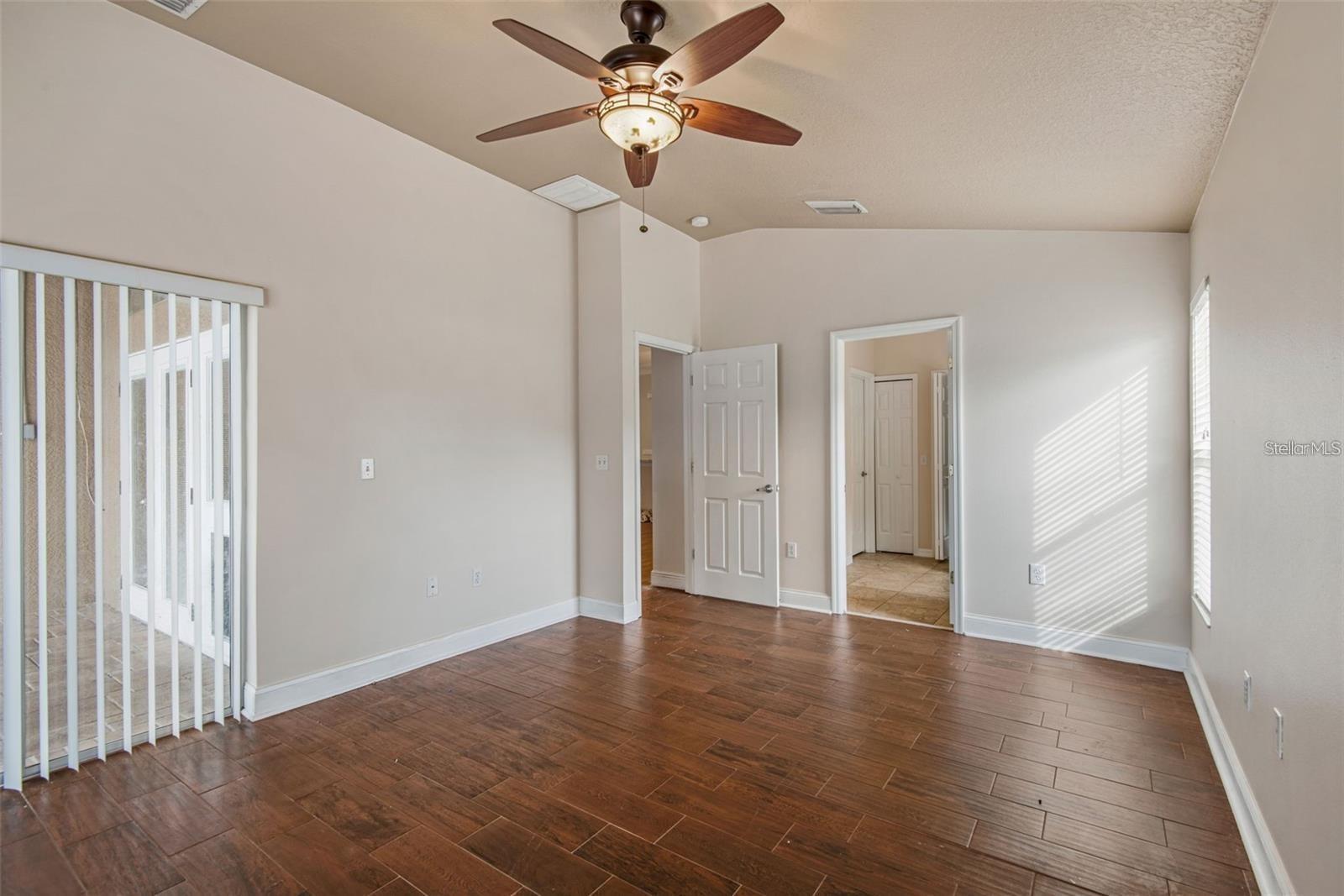 4007 HARBOR LAKE DR, LUTZ, FL — photo 14