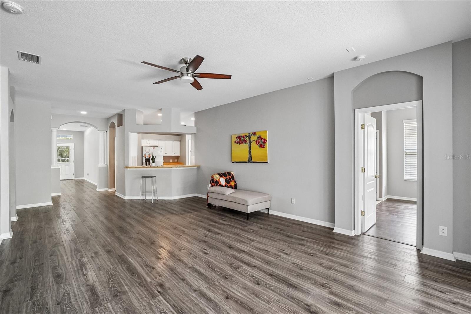 6111 GANNETSIDE PL, LITHIA, FL — photo 2