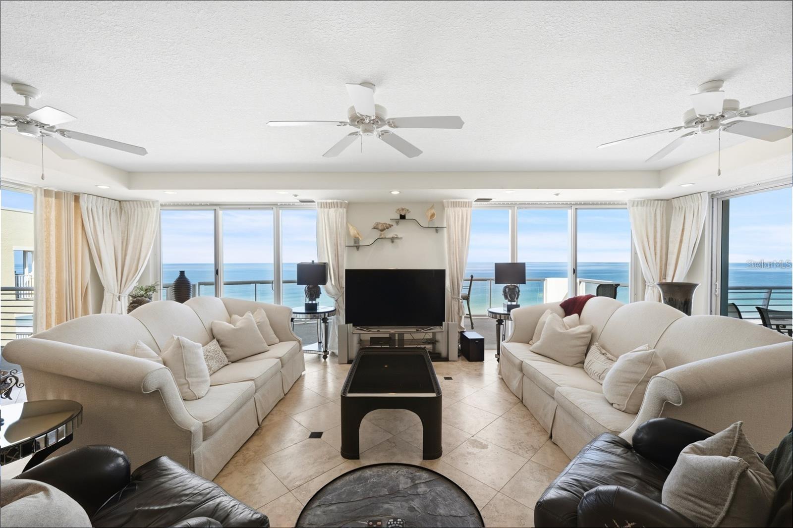 1350 GULF BLVD #901, CLEARWATER BEACH, FL — photo 3