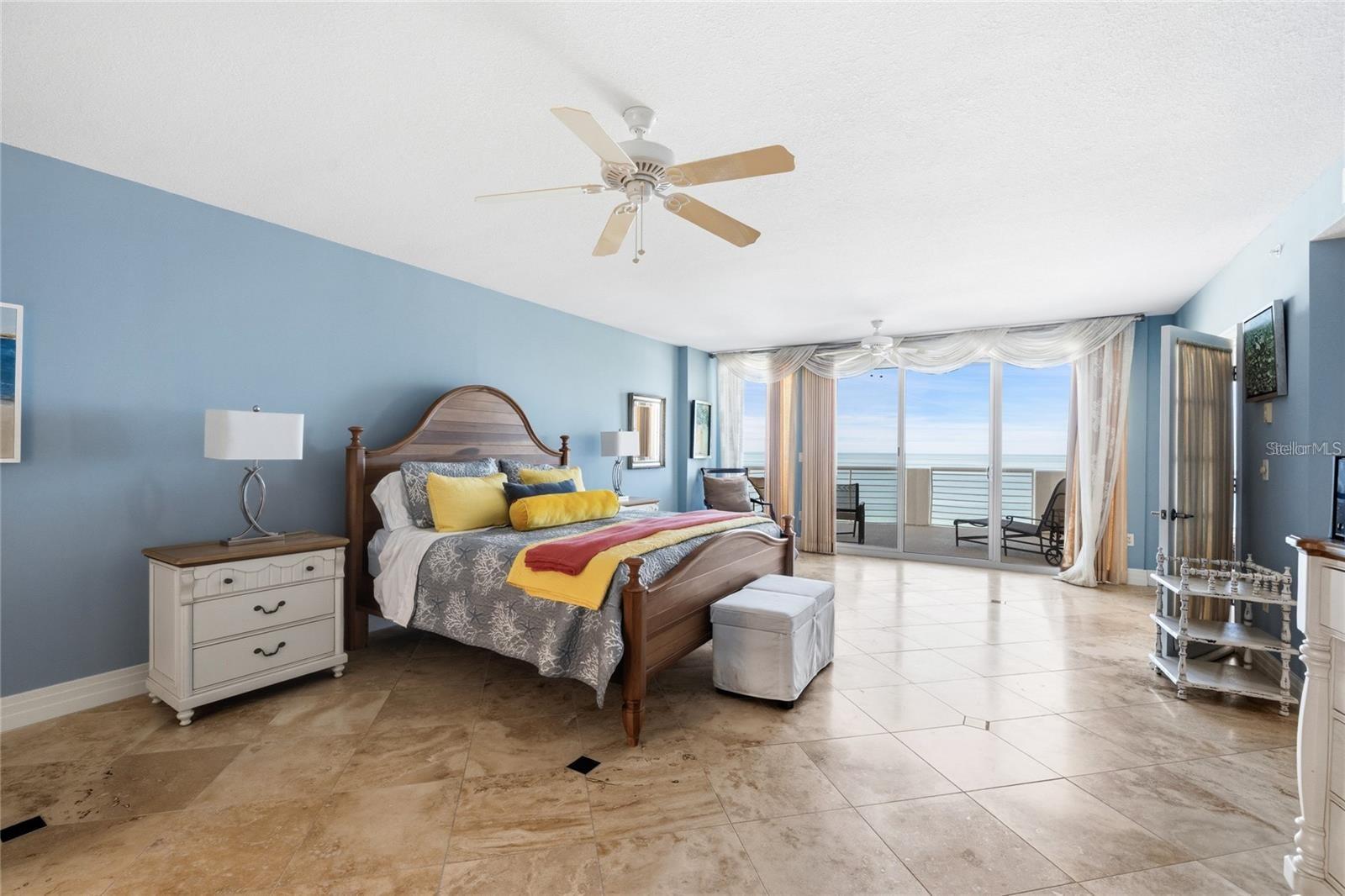 1350 GULF BLVD #901, CLEARWATER BEACH, FL — photo 9