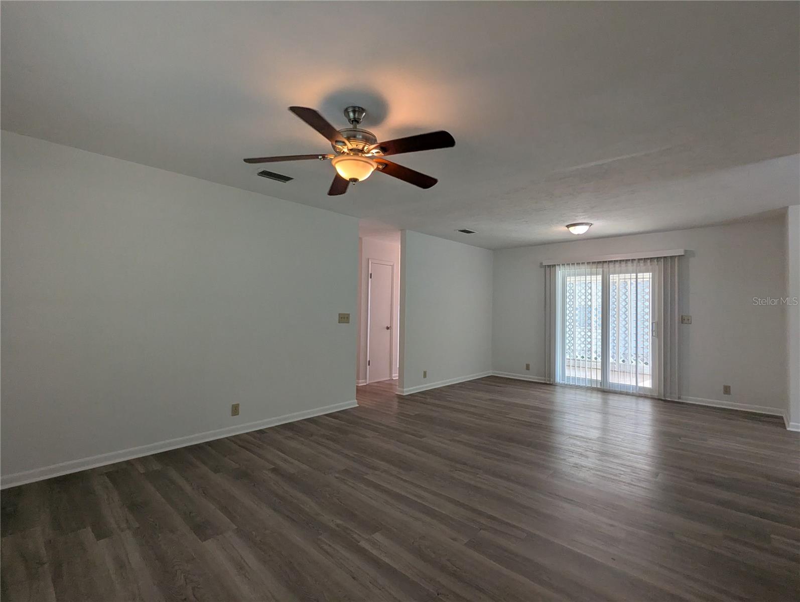 8438 NW 39TH CIR, GAINESVILLE, FL — photo 3