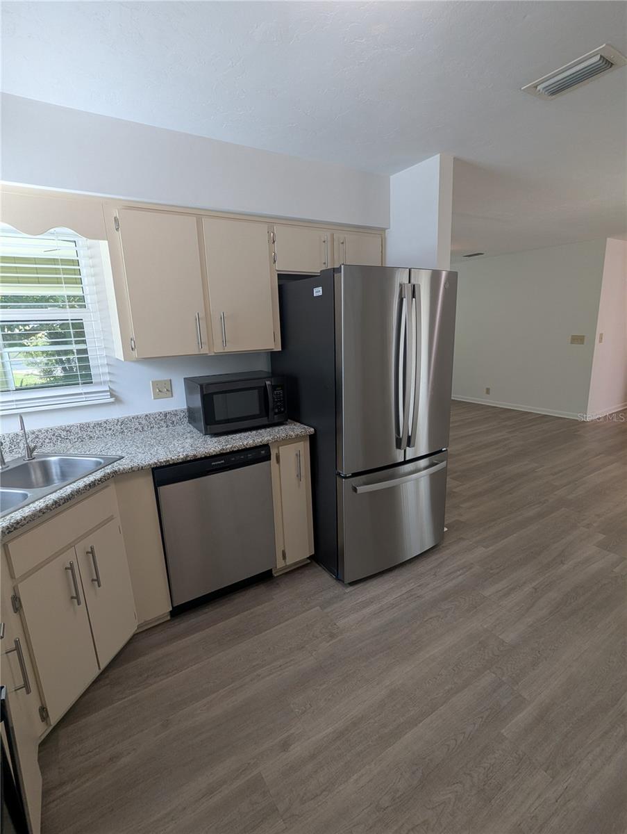 8438 NW 39TH CIR, GAINESVILLE, FL — photo 8