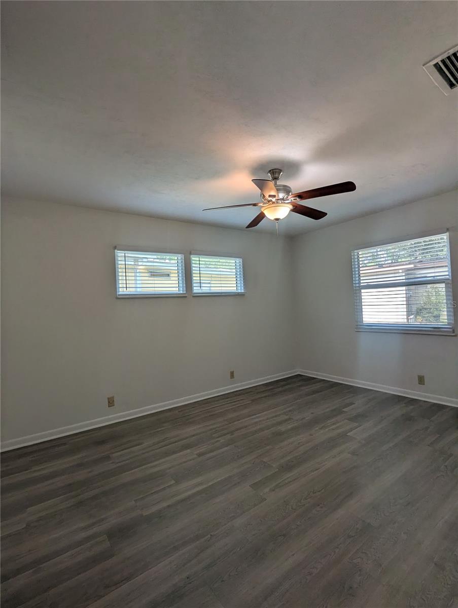 8438 NW 39TH CIR, GAINESVILLE, FL — photo 12