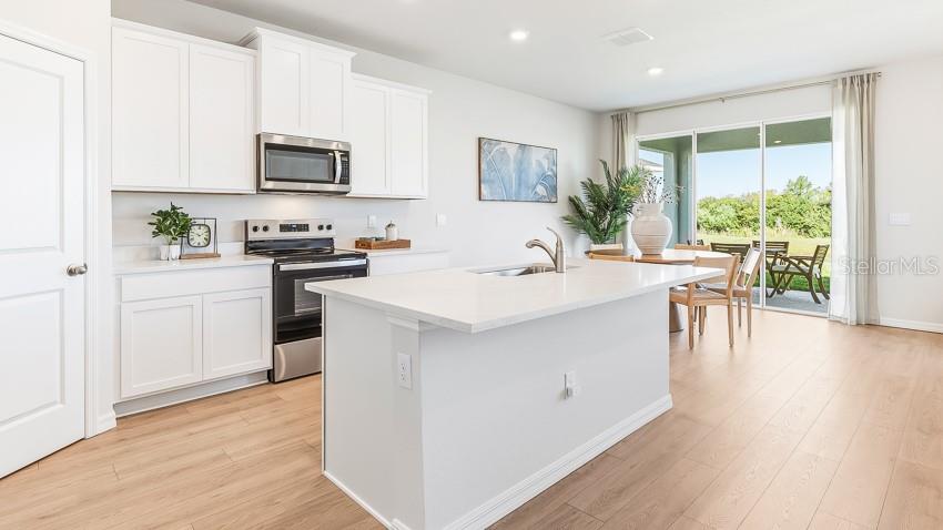 9464 BELLA MAR TRL, PARRISH, FL — photo 3