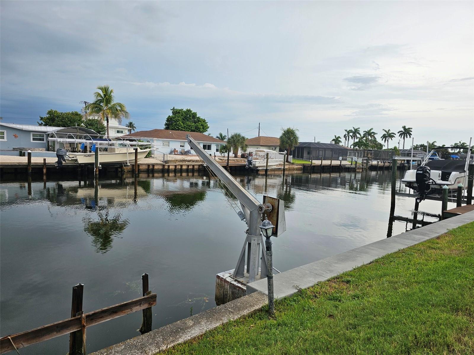 4214 EL DORADO CV #V-10, BRADENTON, FL