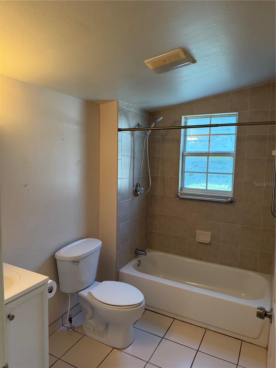 53 W PARK ST, TARPON SPRINGS, FL — photo 16