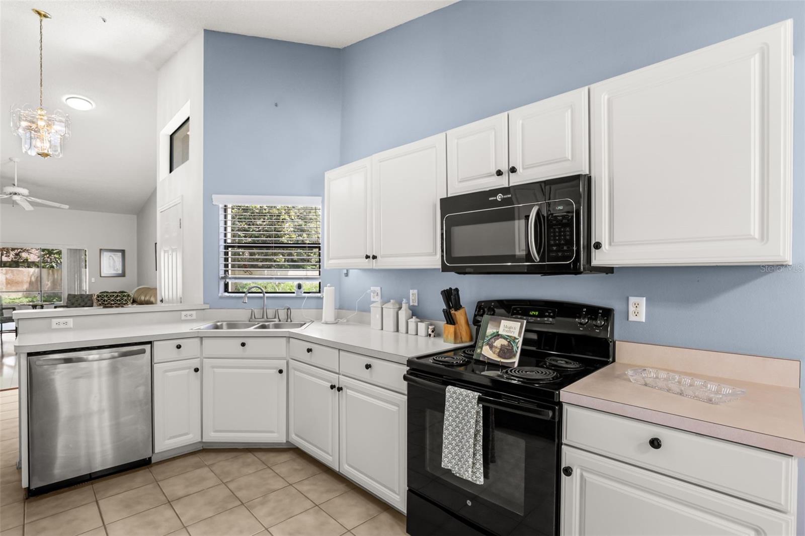 223 HERON ST, ALTAMONTE SPRINGS, FL — photo 14