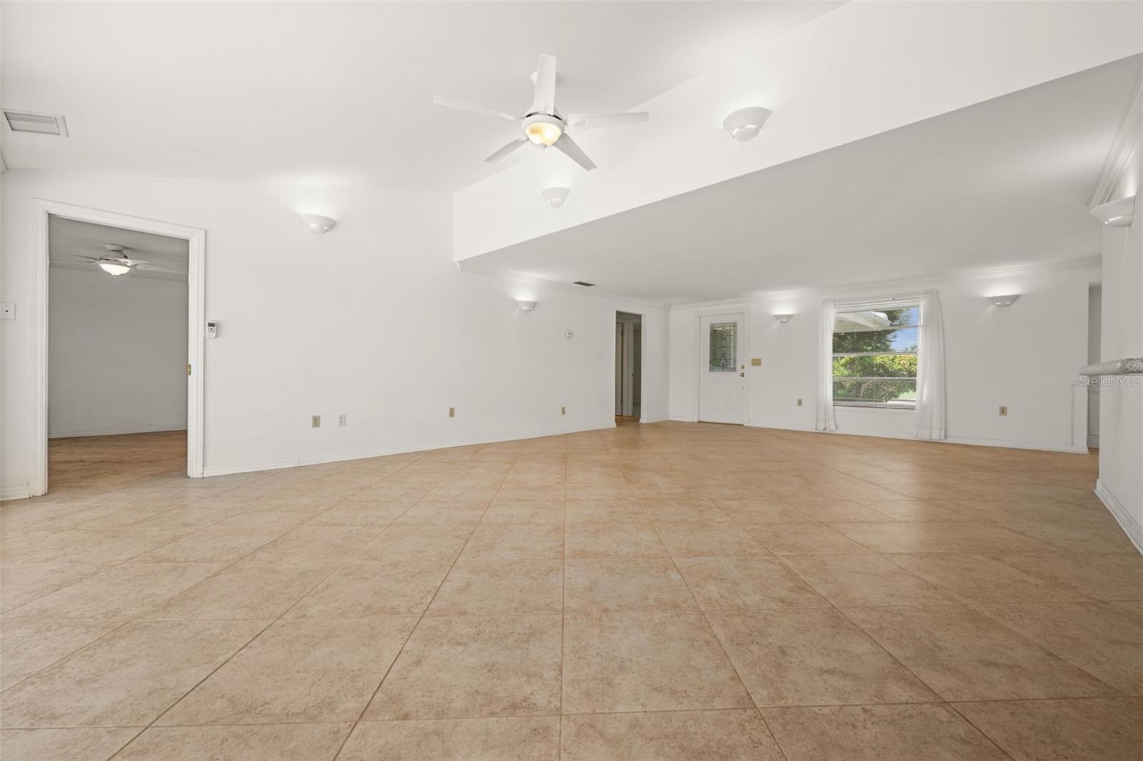4102 SE 1ST PL, CAPE CORAL, FL — photo 11