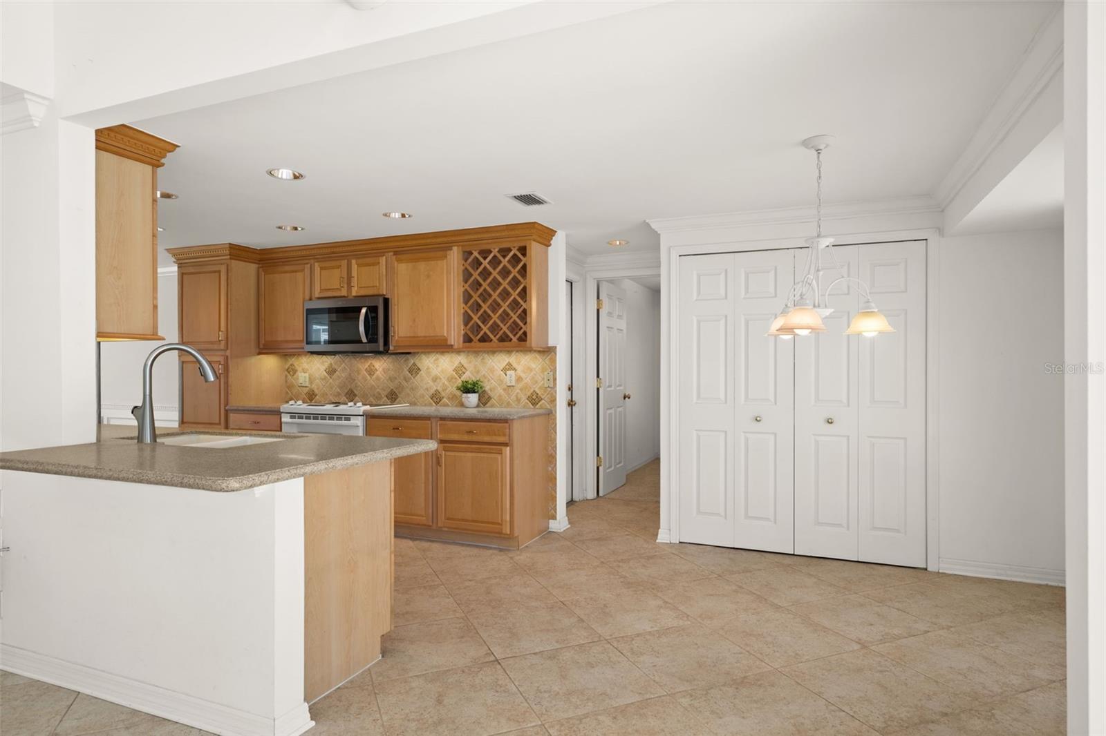 4102 SE 1ST PL, CAPE CORAL, FL — photo 13