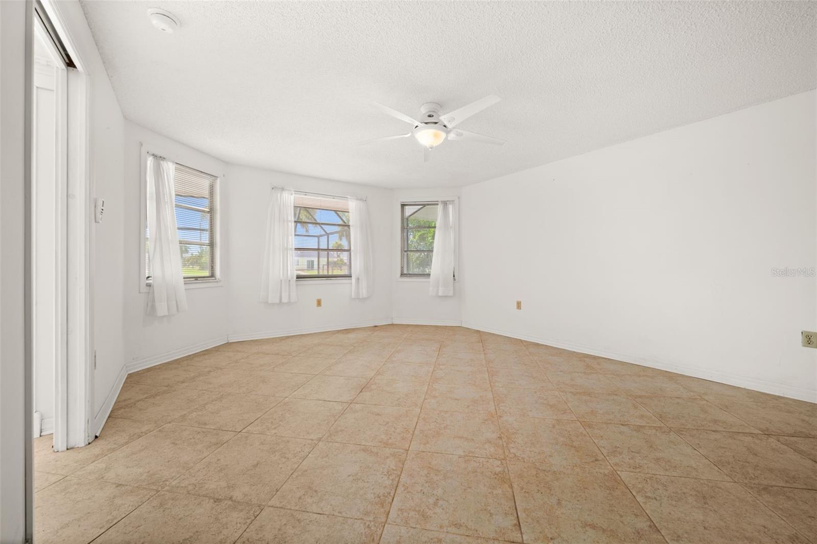4102 SE 1ST PL, CAPE CORAL, FL — photo 24