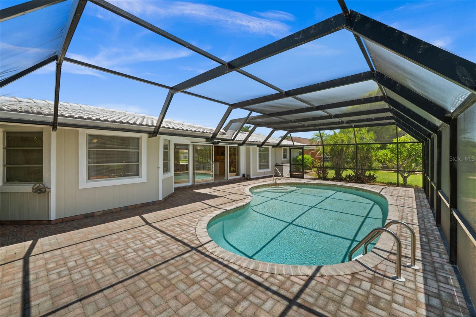 4102 SE 1ST PL, CAPE CORAL, FL — photo 36