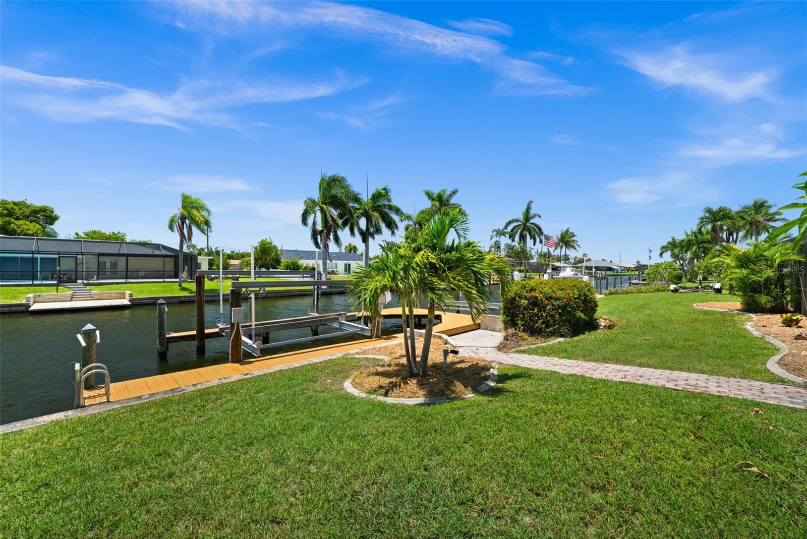 4102 SE 1ST PL, CAPE CORAL, FL — photo 38