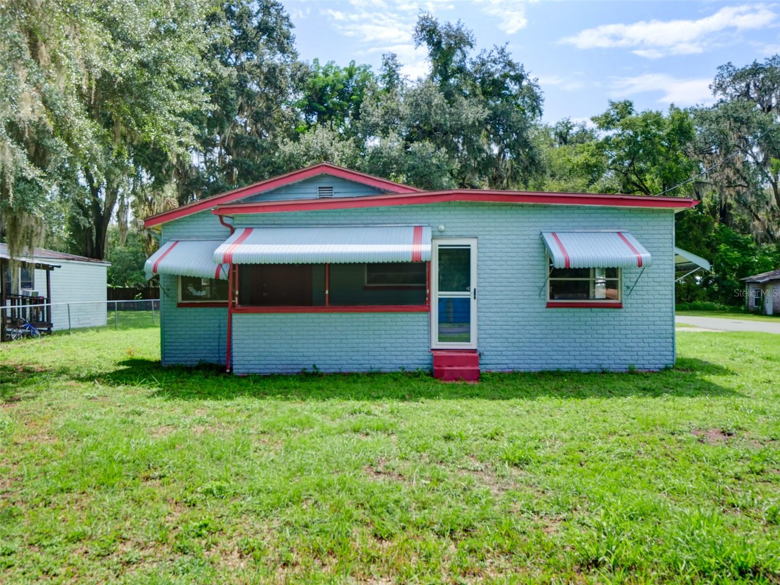 813 NW 5TH STREET, WEBSTER, FL