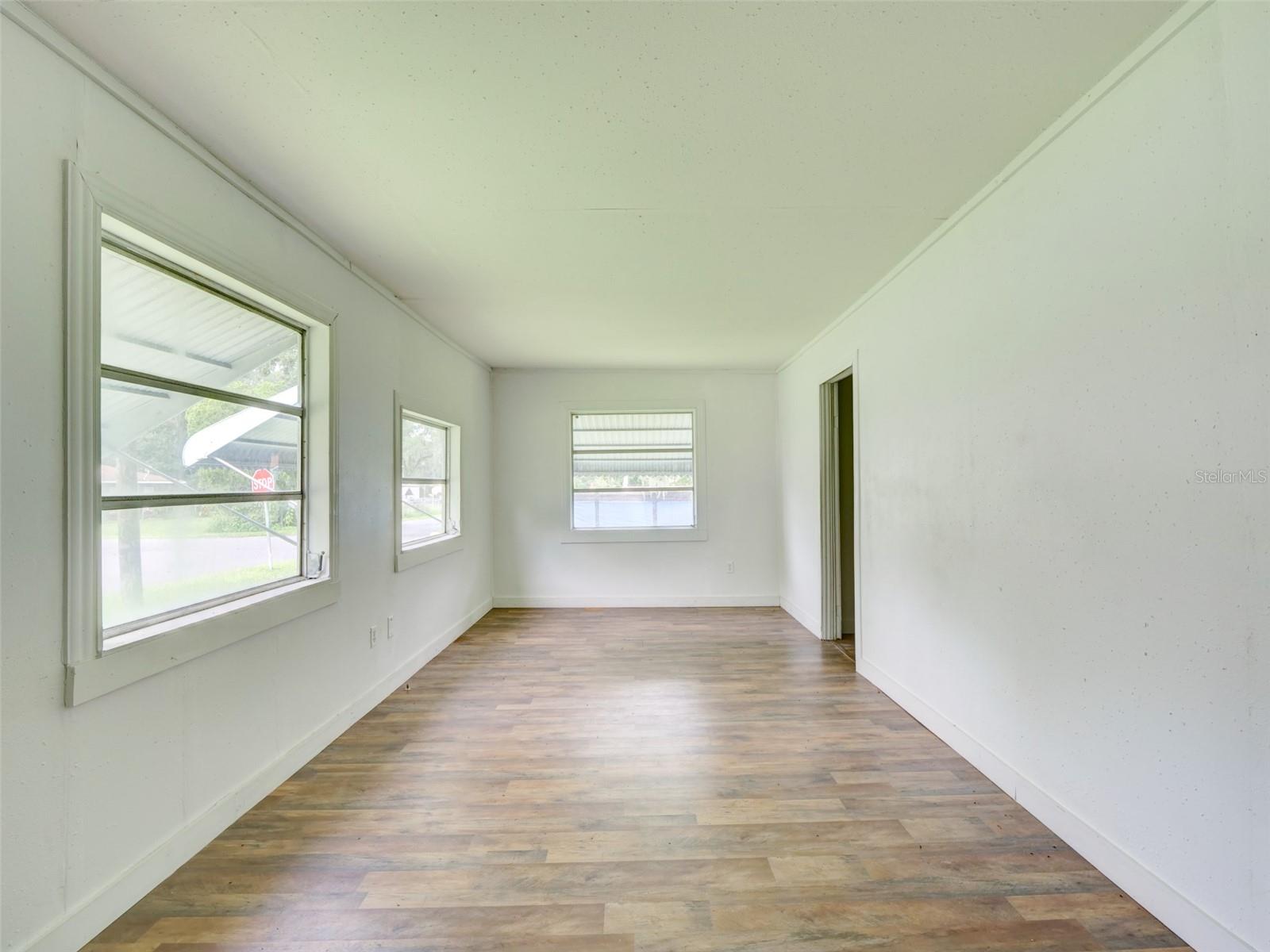 813 NW 5TH STREET, WEBSTER, FL — photo 3