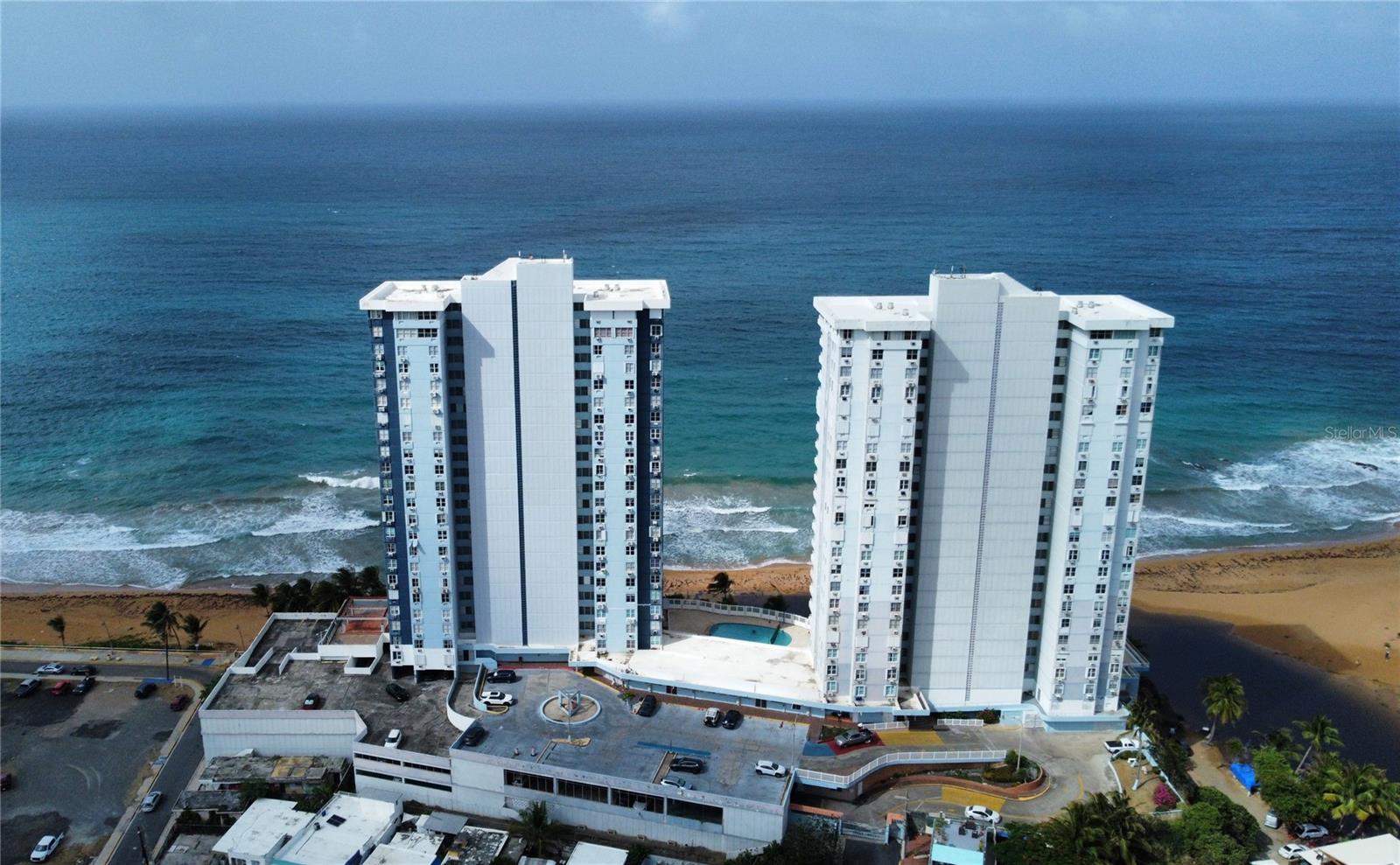 Esperanza st. SANDY HILLS #16G, LUQUILLO, PR — photo 2