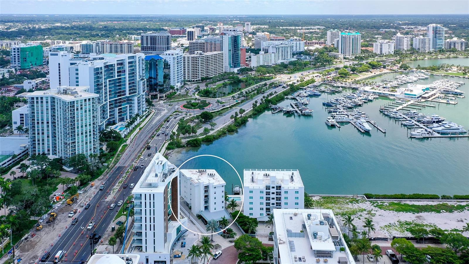 660 GOLDEN GATE POINT #51 & 52, SARASOTA, FL — photo 2