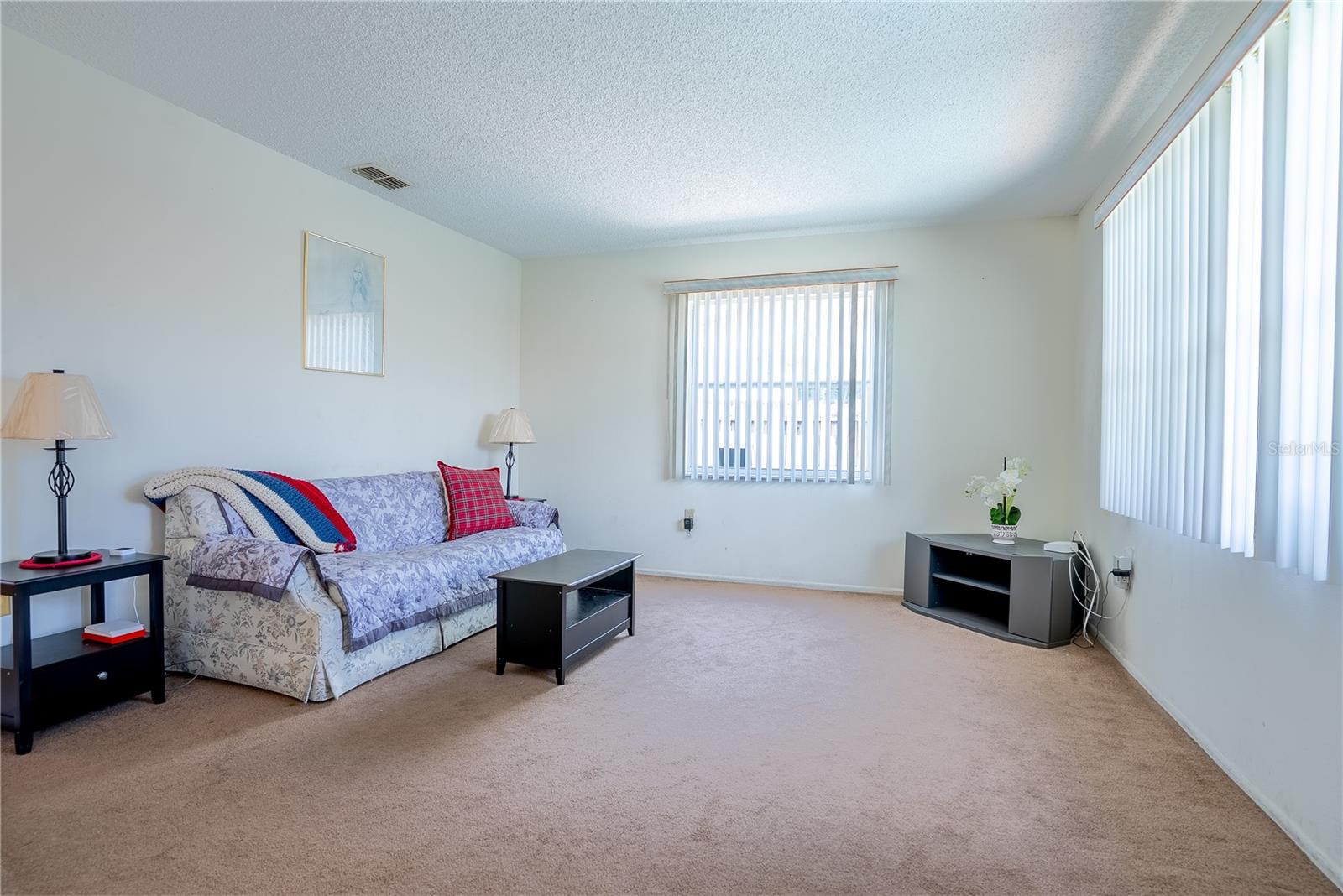 8234 WINTHROP DR, PORT RICHEY, FL — photo 10