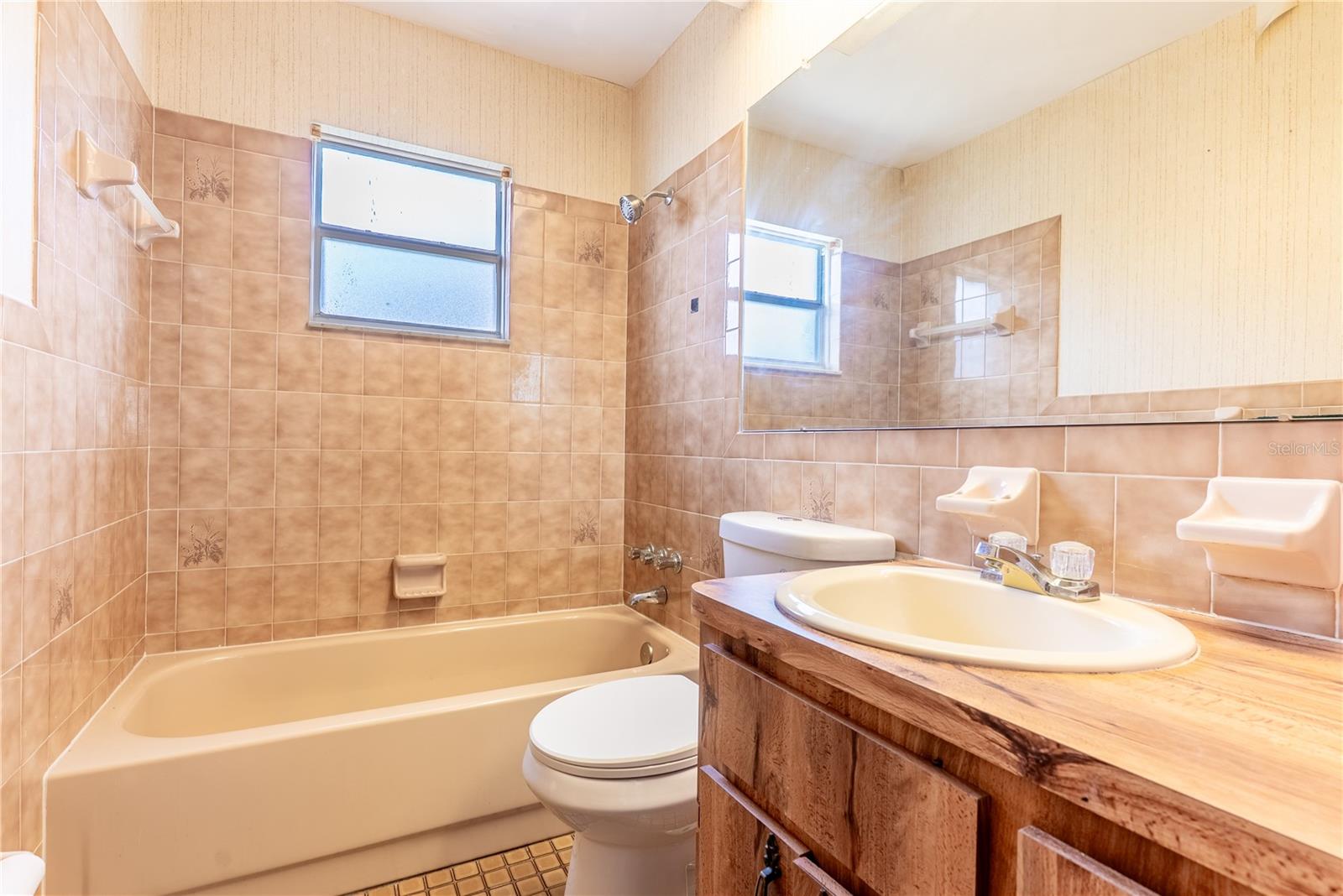 8234 WINTHROP DR, PORT RICHEY, FL — photo 20